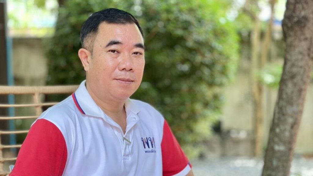 เอกธนัช อินทร์รอด