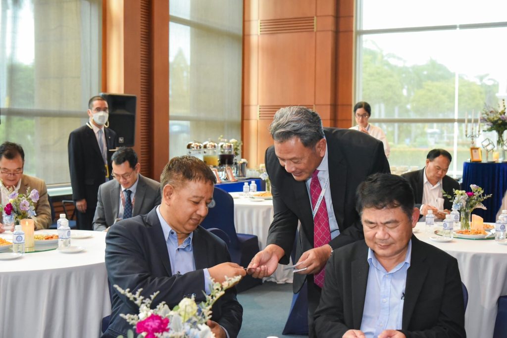 กรมสารนิเทศ ต้อนรับคณะ สปป. ลาว