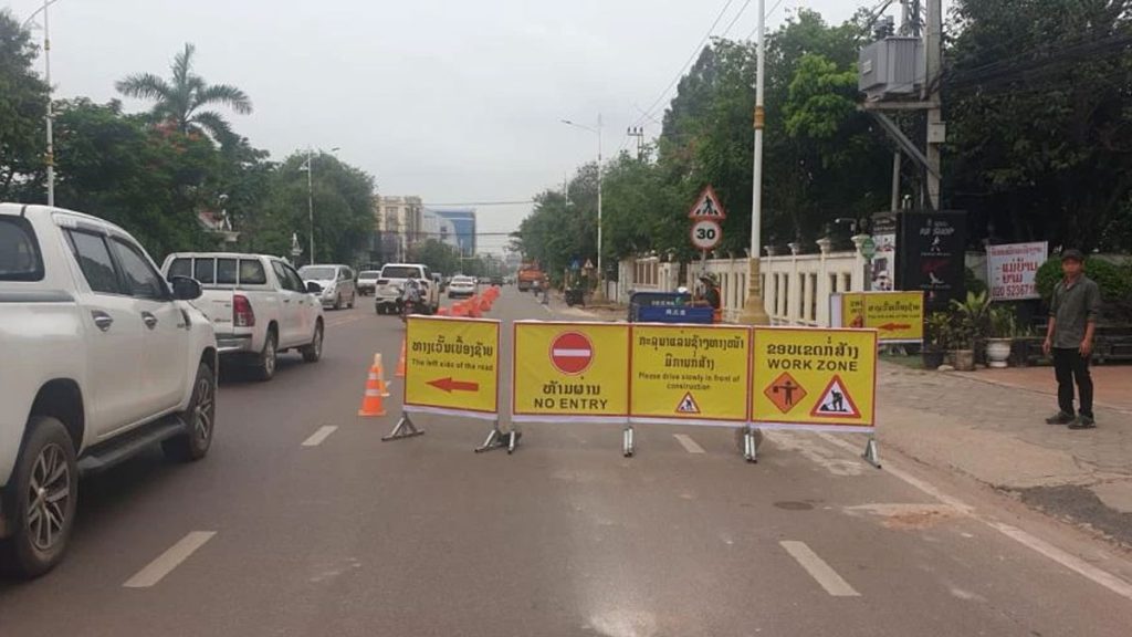 ลาวก่อสร้างรถเมล์ด่วนพิเศษ BRT