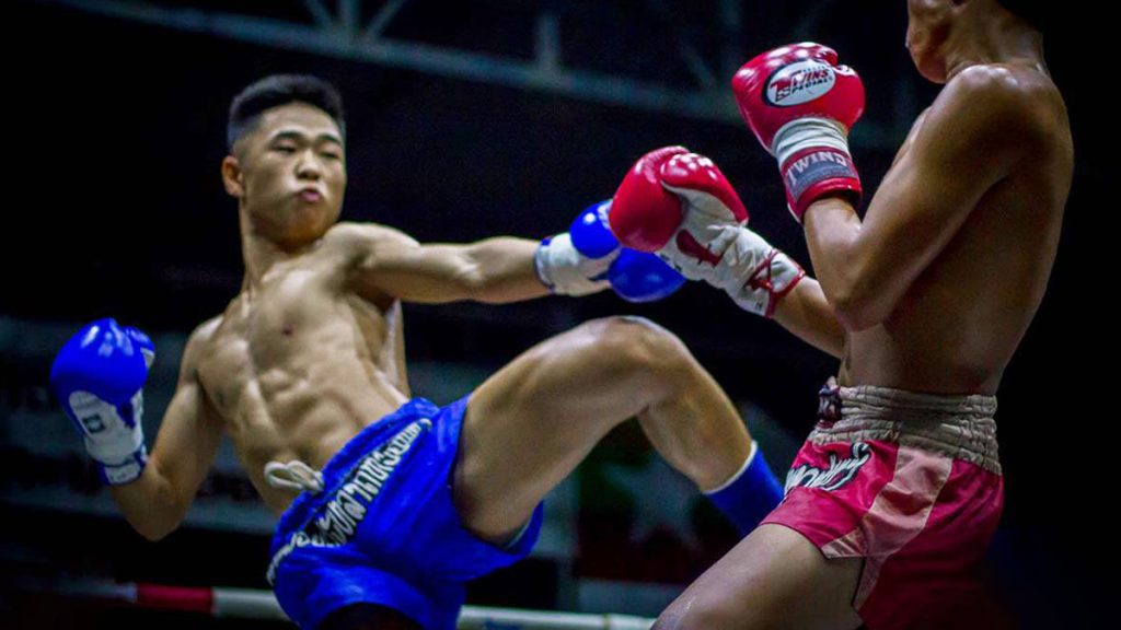 เวทีมวยตลาดห้วยหงส์ สปป. ลาว