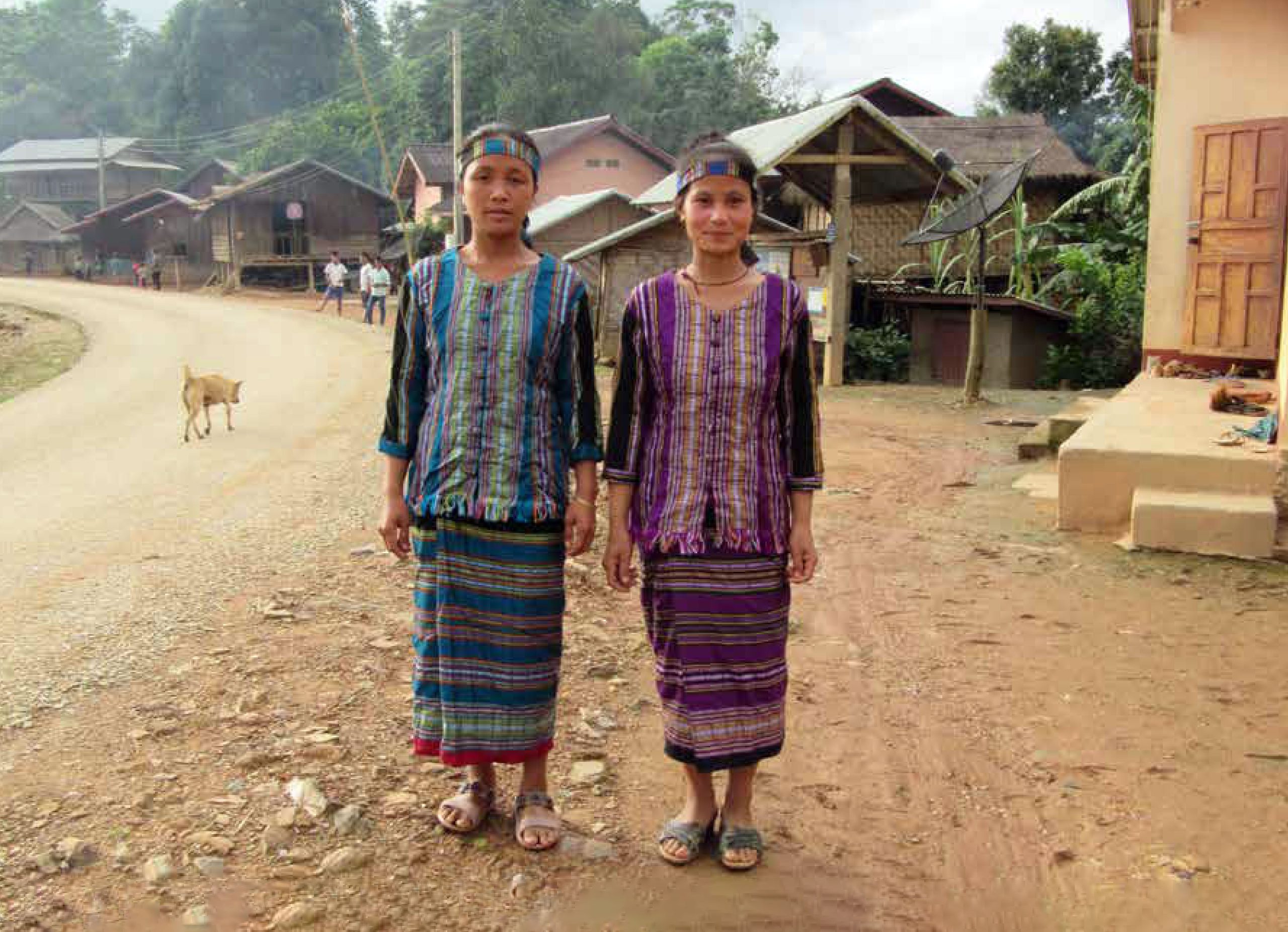 เอกลักษณ์ของชนเผ่า กึมมุ ເອກະລັກຂອງຊົນເຜົ່າ ກຶມມຸ